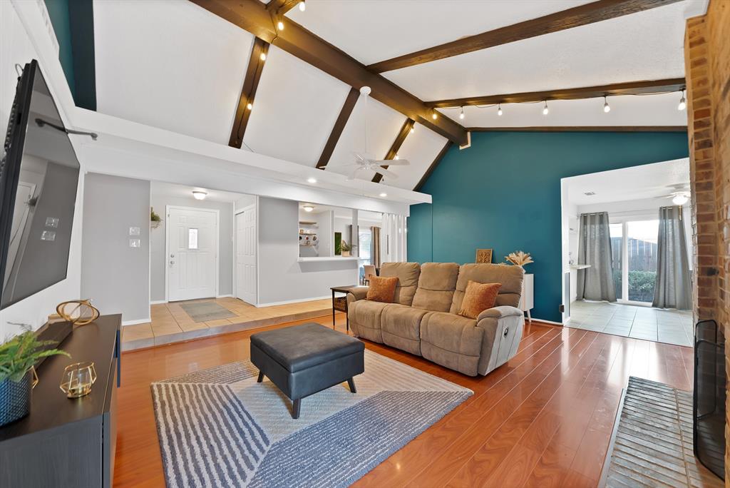 5 Merrie Circle Property Photo 4