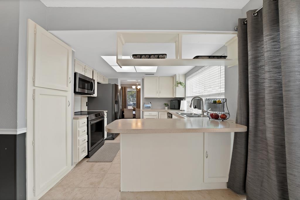 5 Merrie Circle Property Photo 19