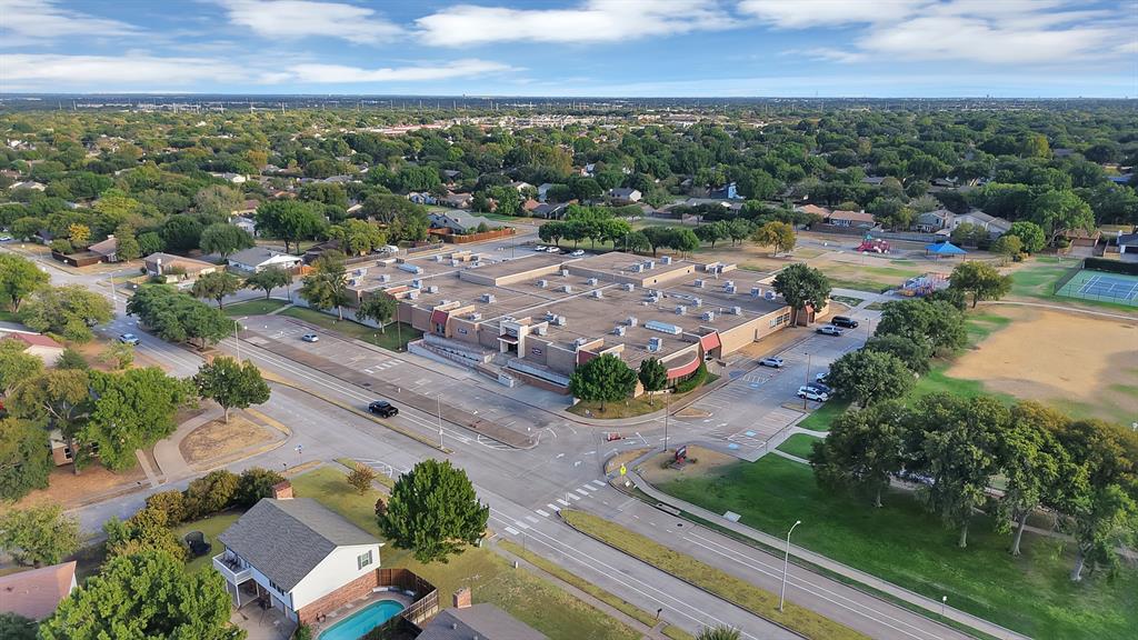 5 Merrie Circle Property Photo 40