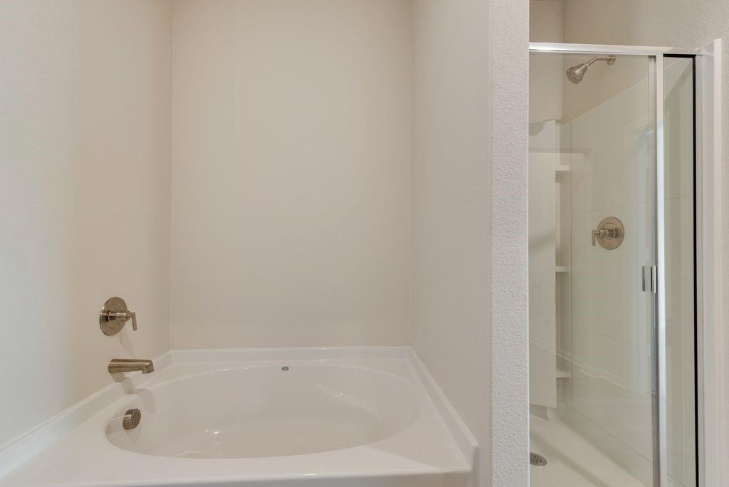 4211 Possumhaw Drive Property Photo 7
