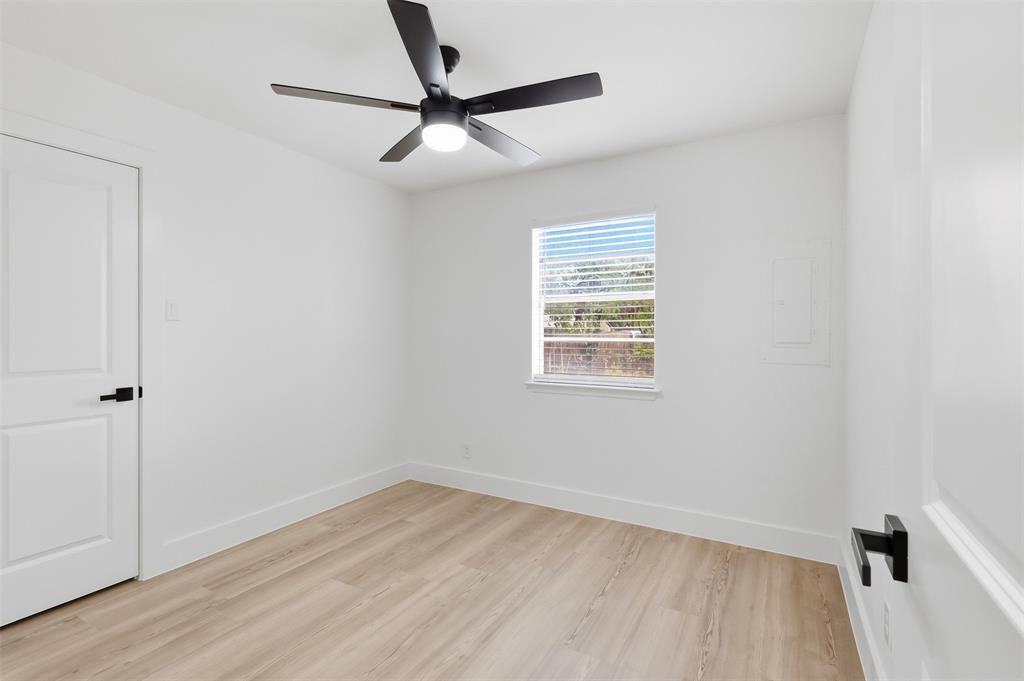 3205 Fargo Court Property Photo 16