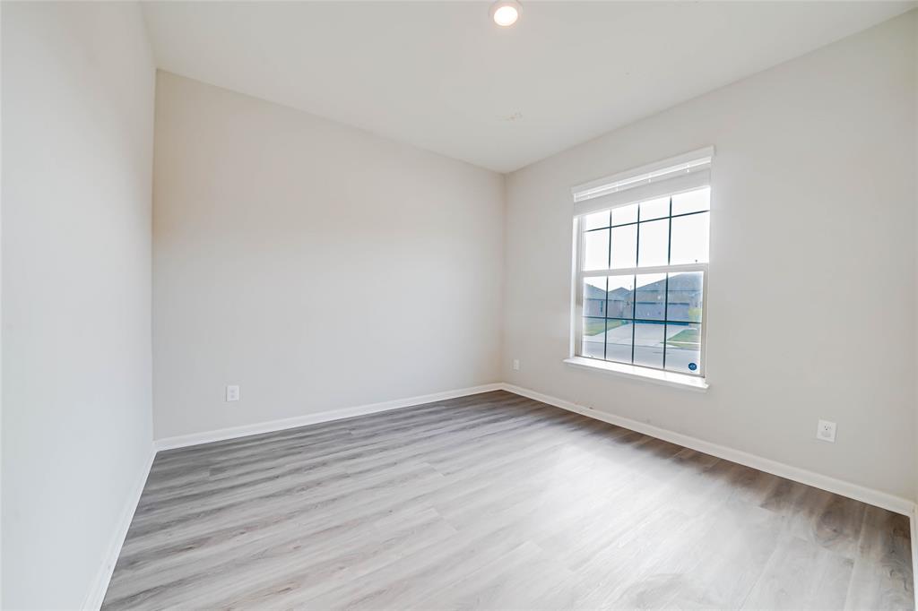 2112 Penaflor Drive Property Photo 12