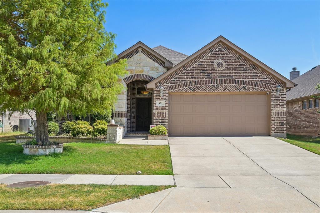 821 Mist Flower Drive Property Photo 1