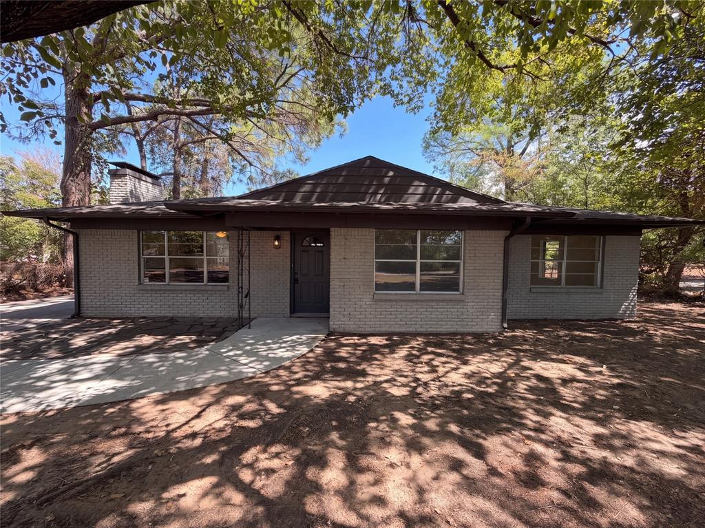 3159 Southlake Park Road Property Photo 1