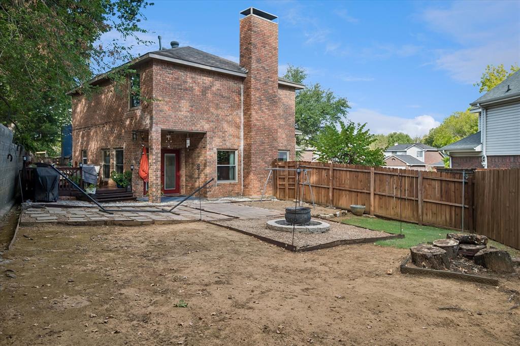 1502 Bennington Court Property Photo 19