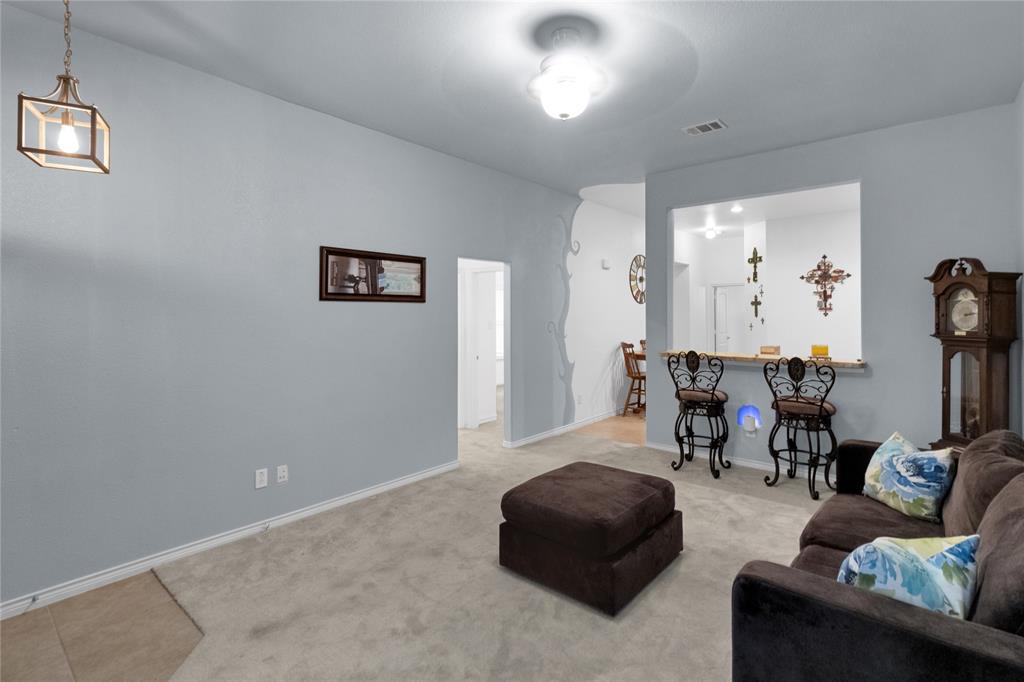 2127 Colby Lane Property Photo 5
