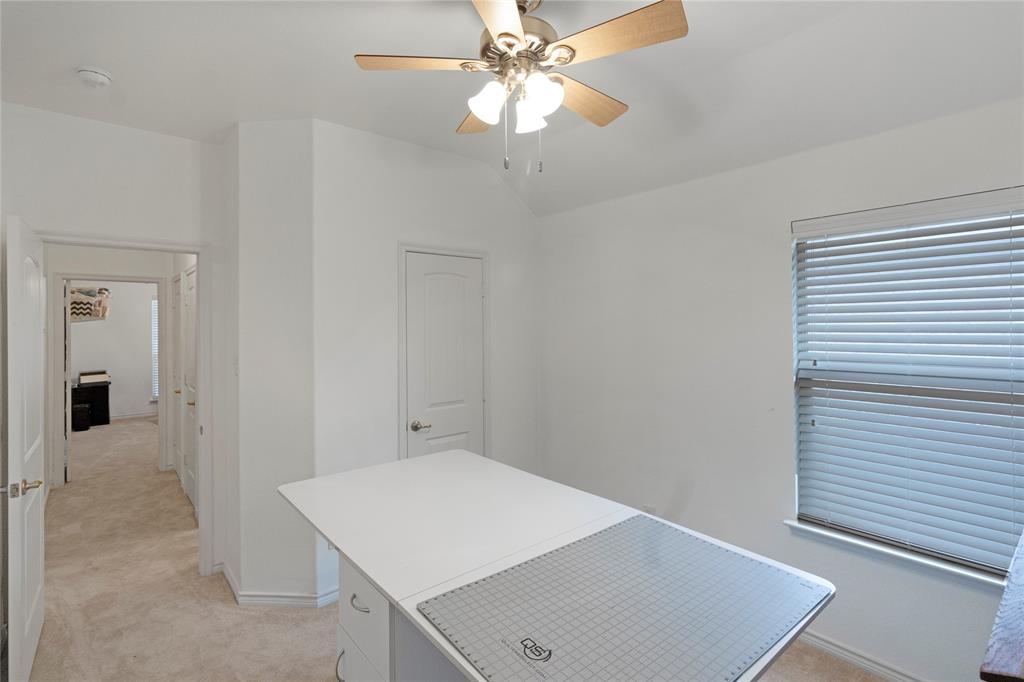 2127 Colby Lane Property Photo 10