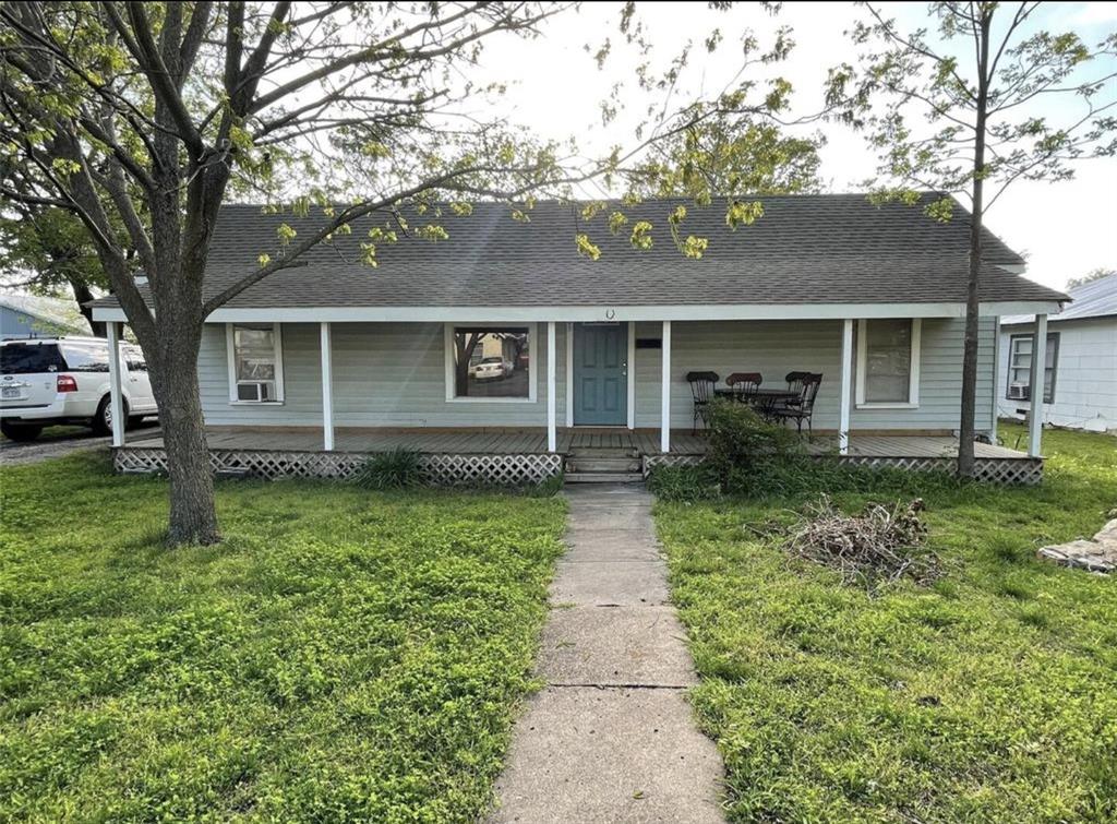 903 14th Street Property Photo 1