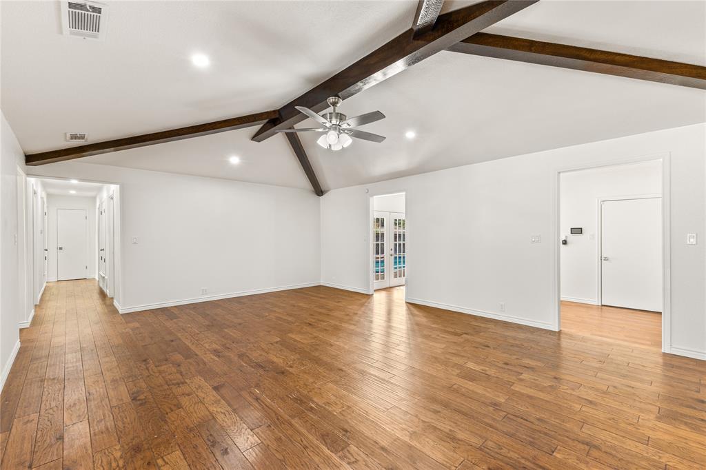 610 Flamingo Way Property Photo 6