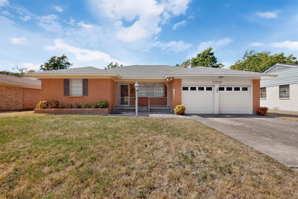 3719 Rock Bluff Drive Property Photo 2