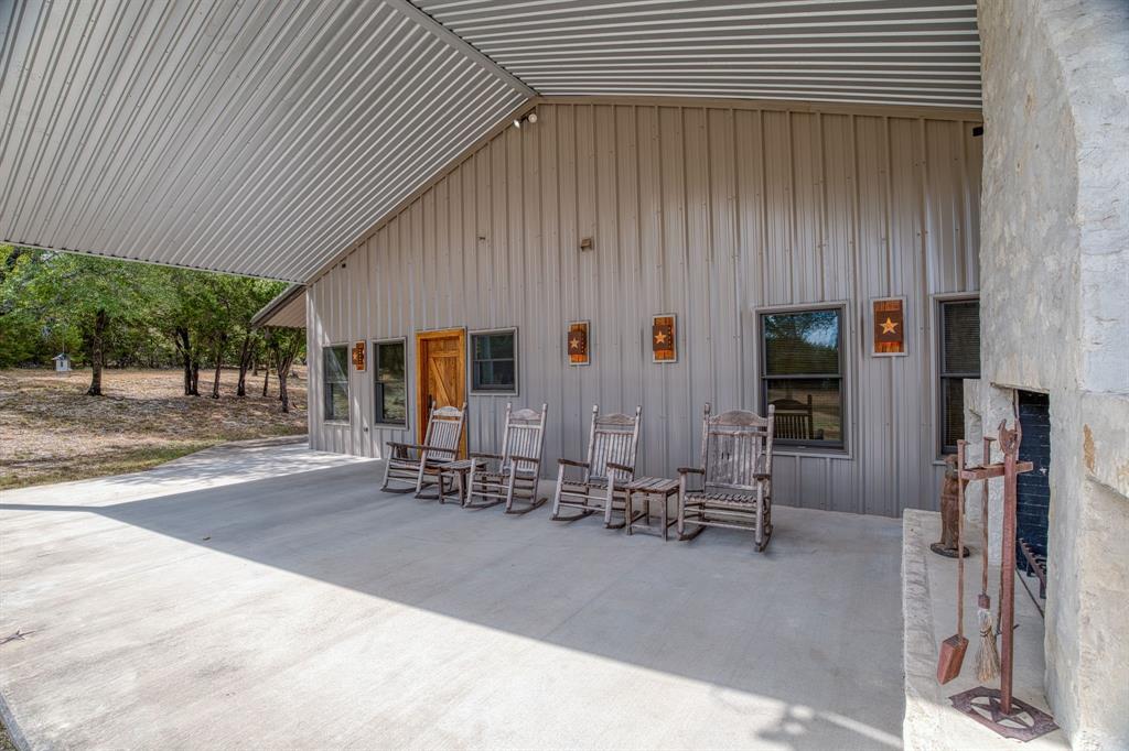 400 Hali Brooke Drive Property Photo 12