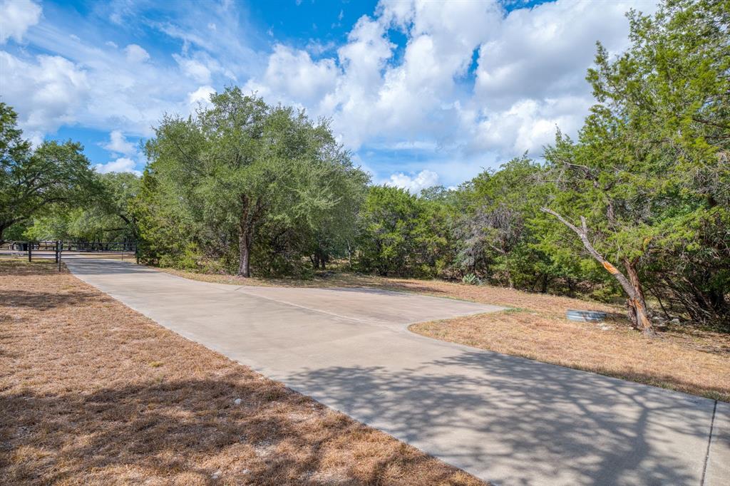 400 Hali Brooke Drive Property Photo 22