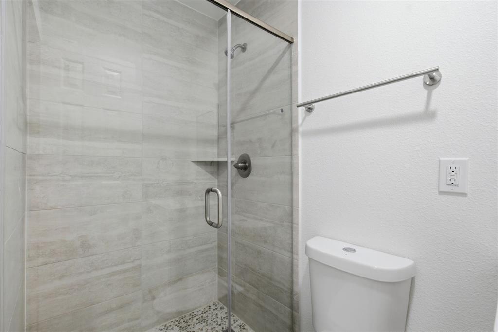 2615 North Parkway Property Photo 15