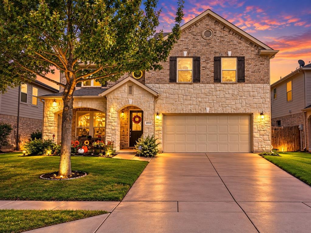 8932 Winding Valley Drive Property Photo 1