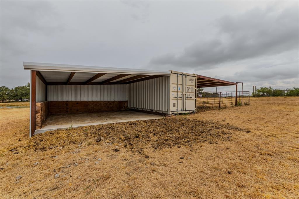 2531 Fm 2075 Property Photo 2