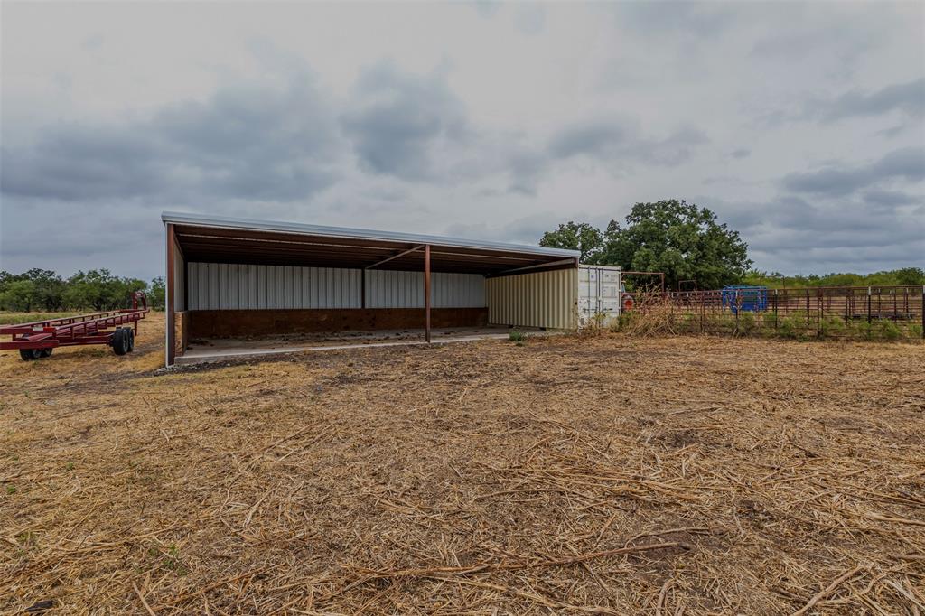 2531 Fm 2075 Property Photo 8