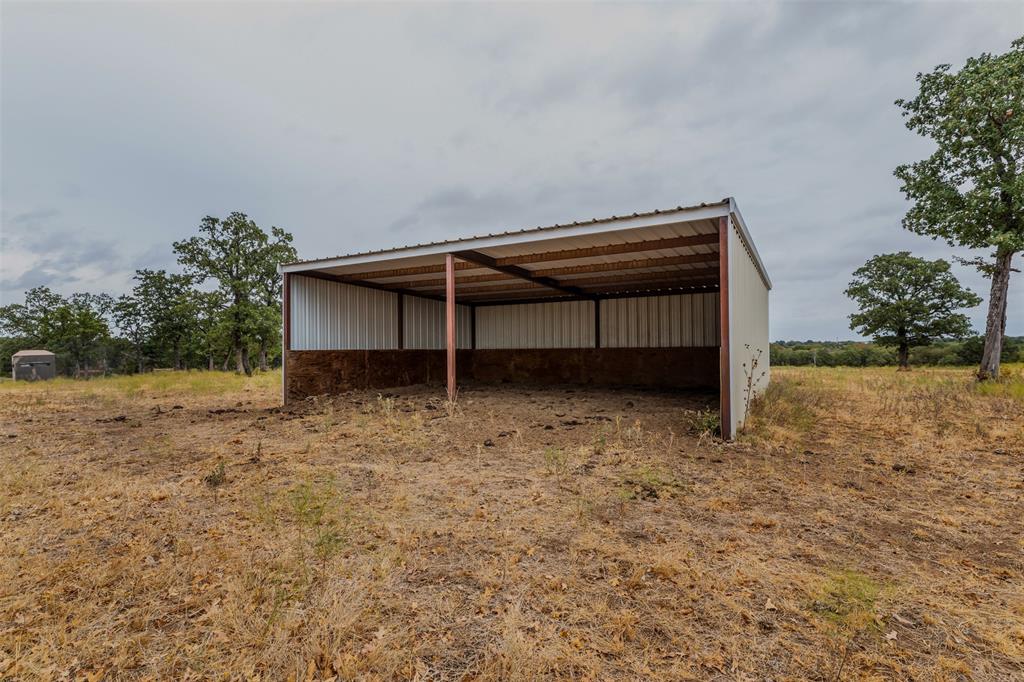 2531 Fm 2075 Property Photo 10
