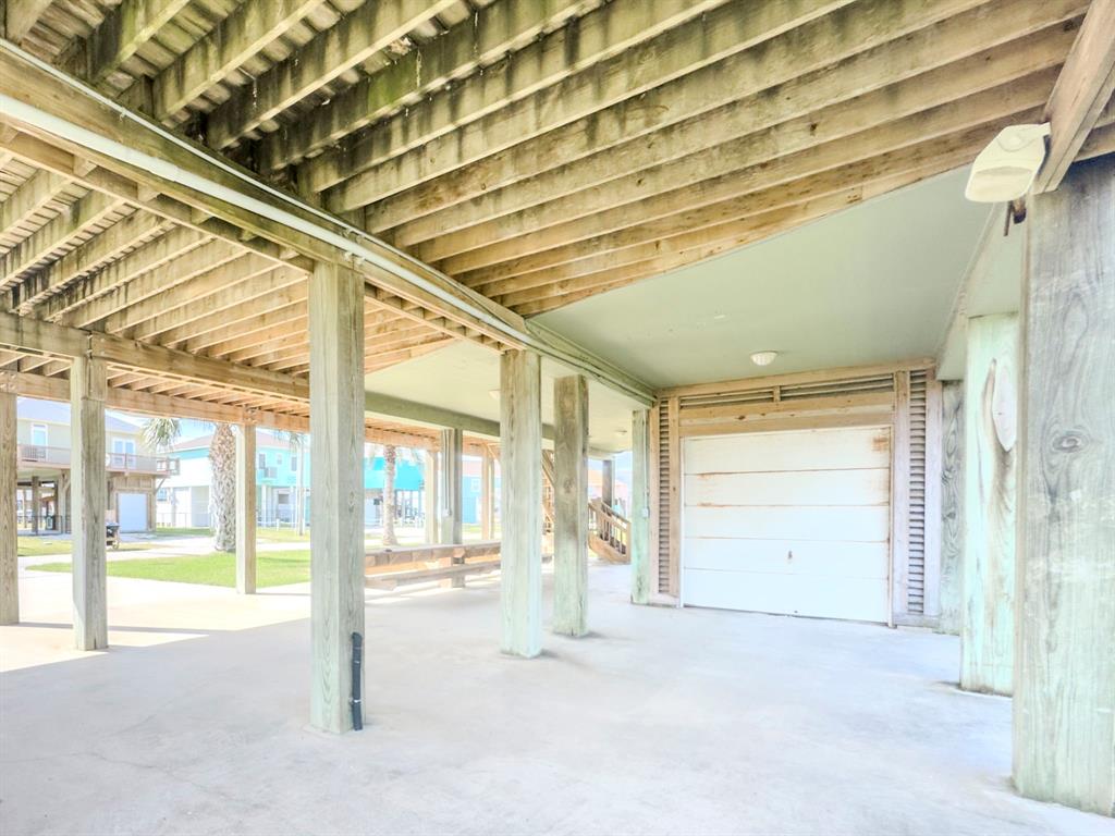 2009 Lakeview Property Photo 4