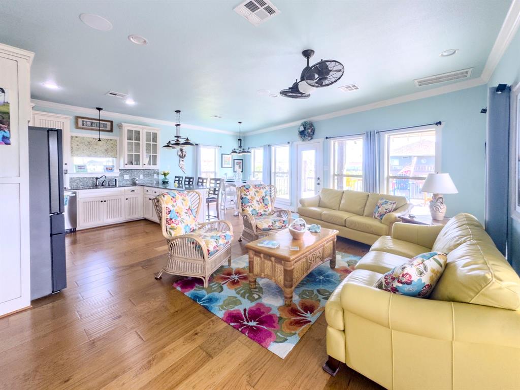 2009 Lakeview Property Photo 11