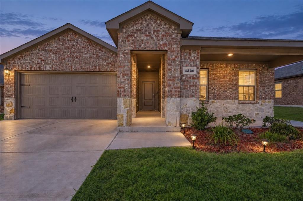 1320 Waveless Run Property Photo 1