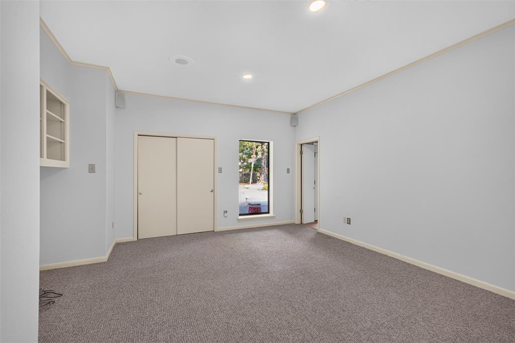 1044 Bauxhall Circle Property Photo 33