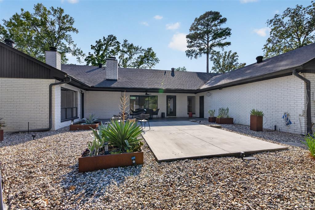 1044 Bauxhall Circle Property Photo 35