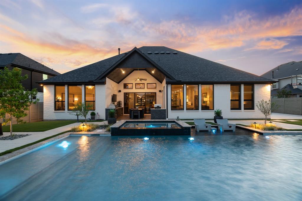 1816 Gathering Trail Property Photo 1
