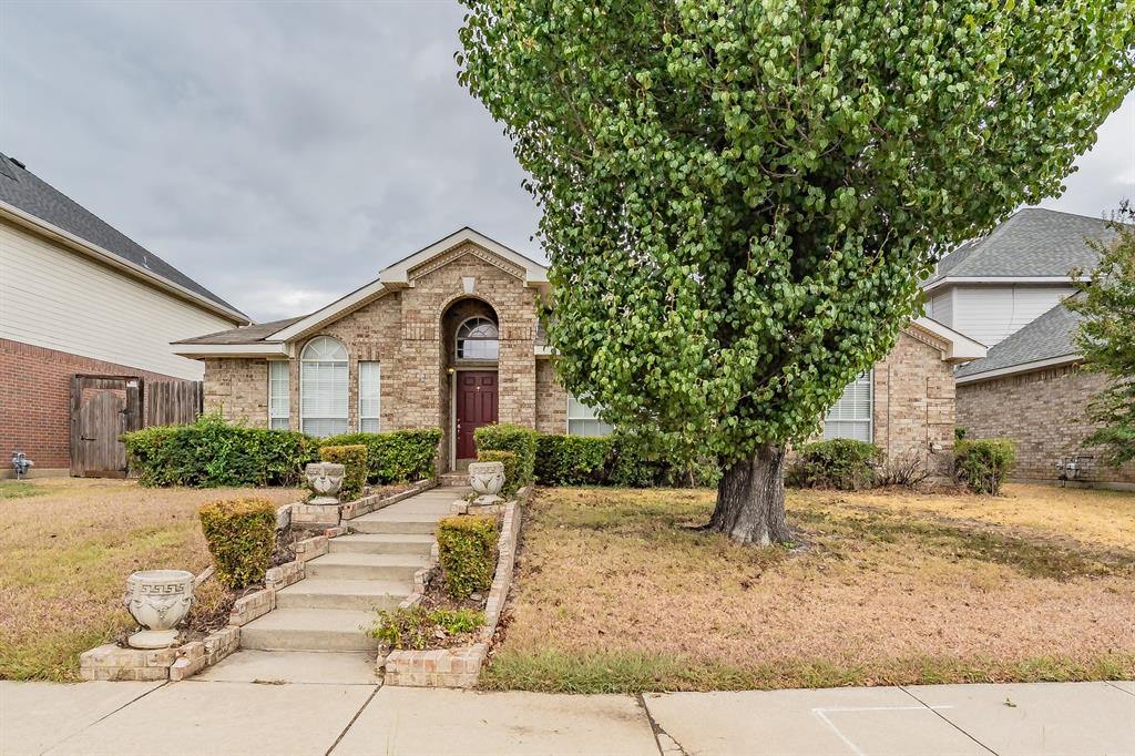 2722 Kingswood Boulevard Property Photo 1