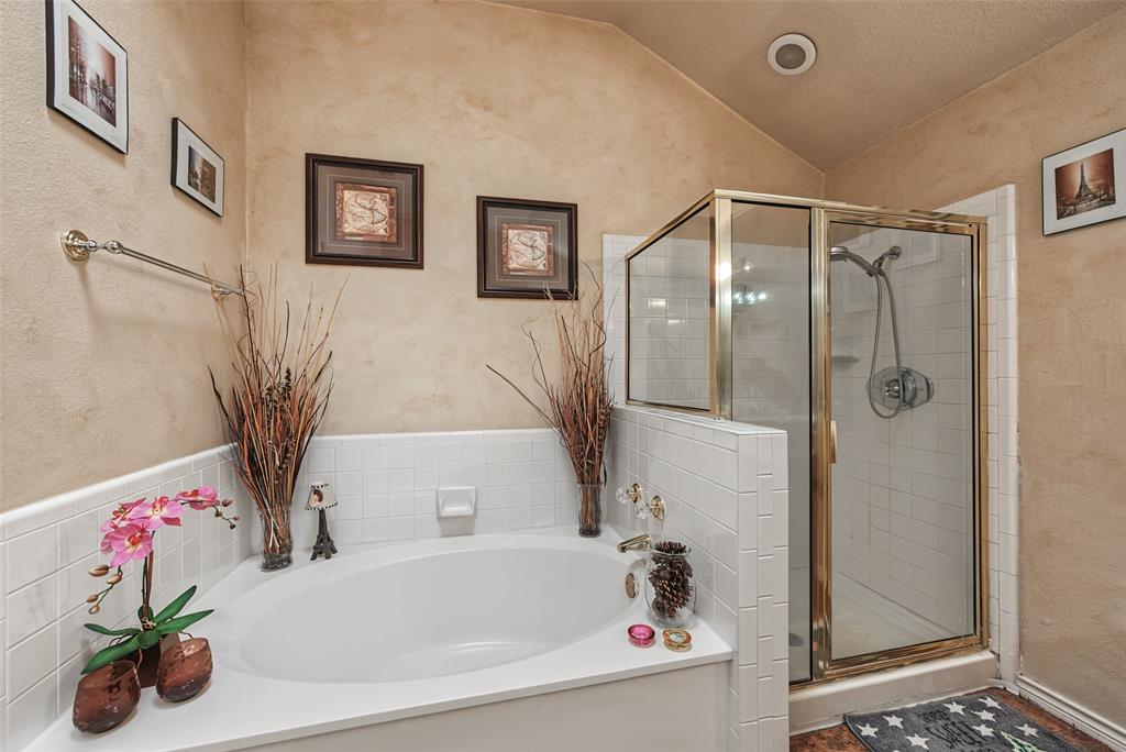 2722 Kingswood Boulevard Property Photo 13