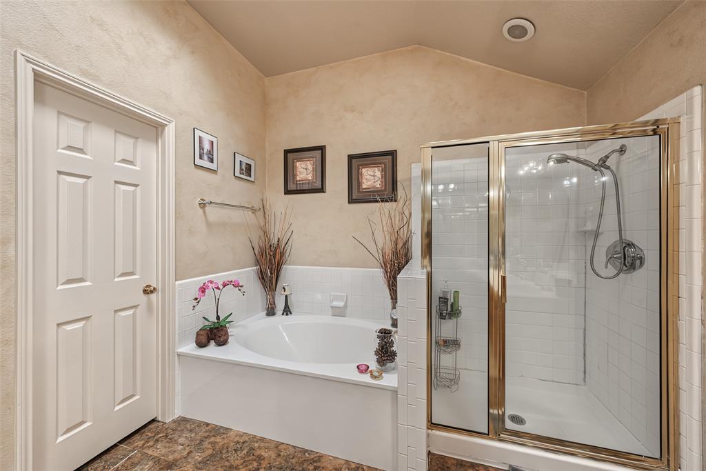 2722 Kingswood Boulevard Property Photo 14
