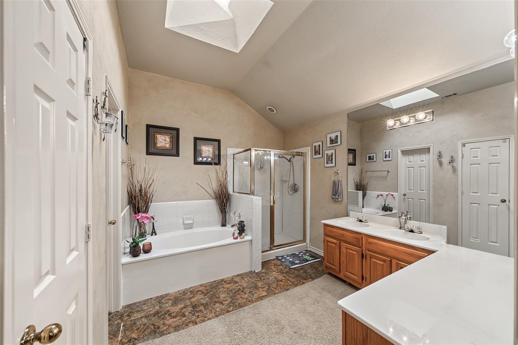 2722 Kingswood Boulevard Property Photo 15