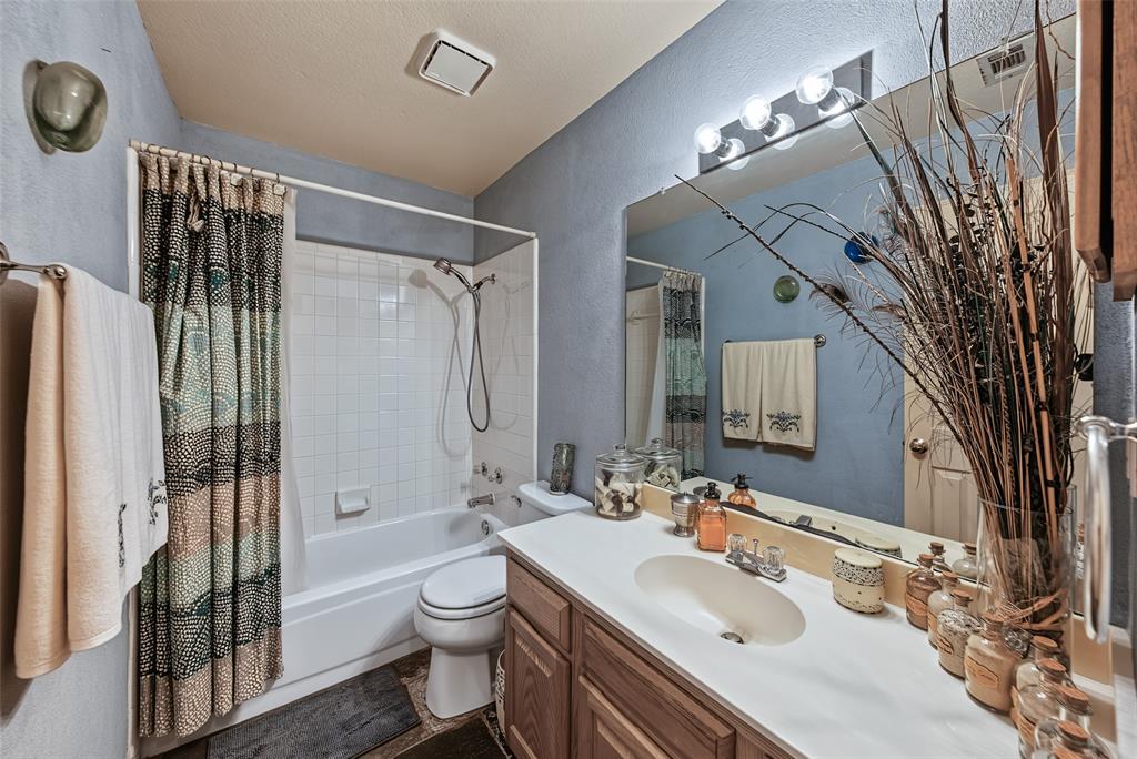 2722 Kingswood Boulevard Property Photo 19