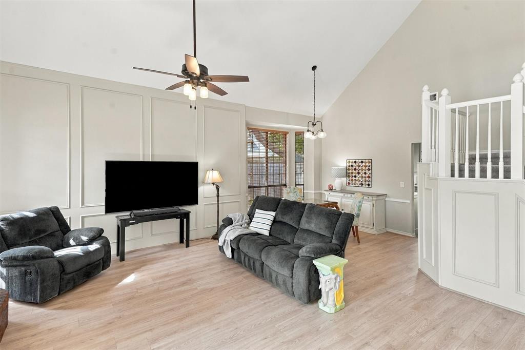 3817 Periwinkle Street Property Photo 6