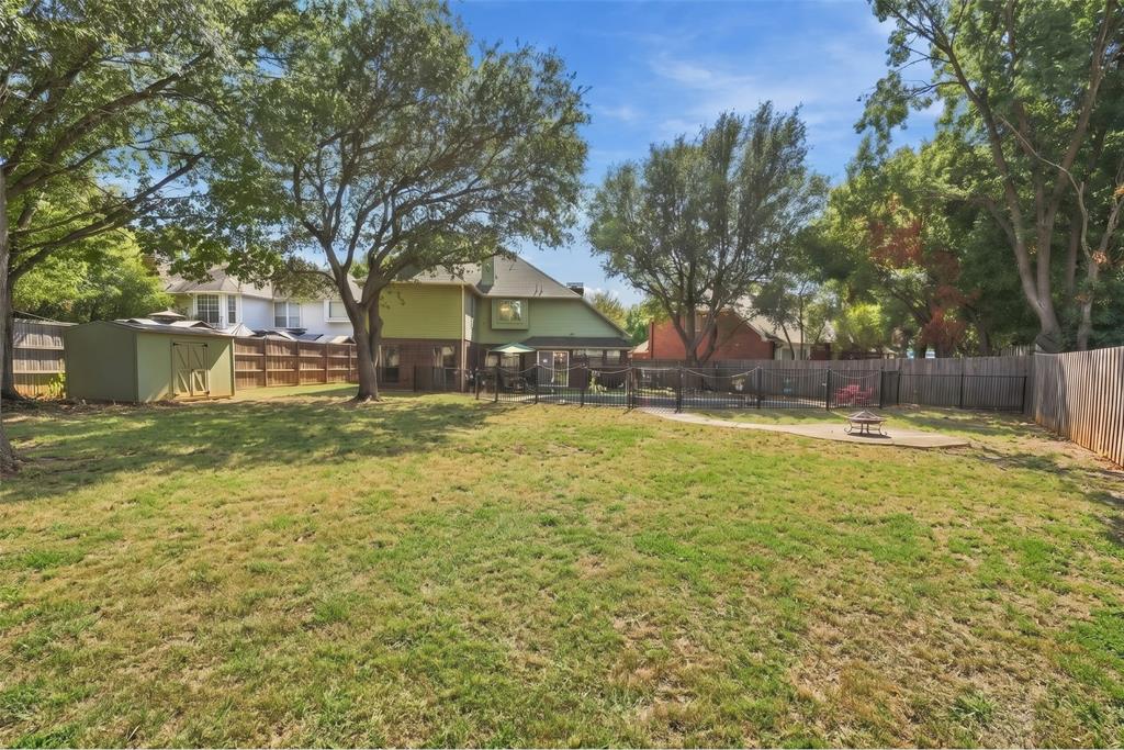 3817 Periwinkle Street Property Photo 25