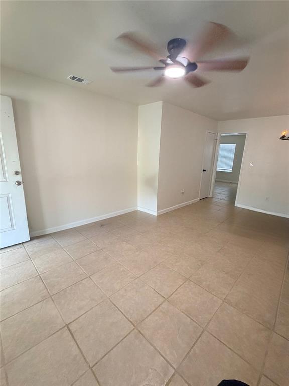 1036 El Triumfo Street Property Photo 5
