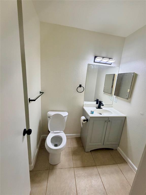 1036 El Triumfo Street Property Photo 16