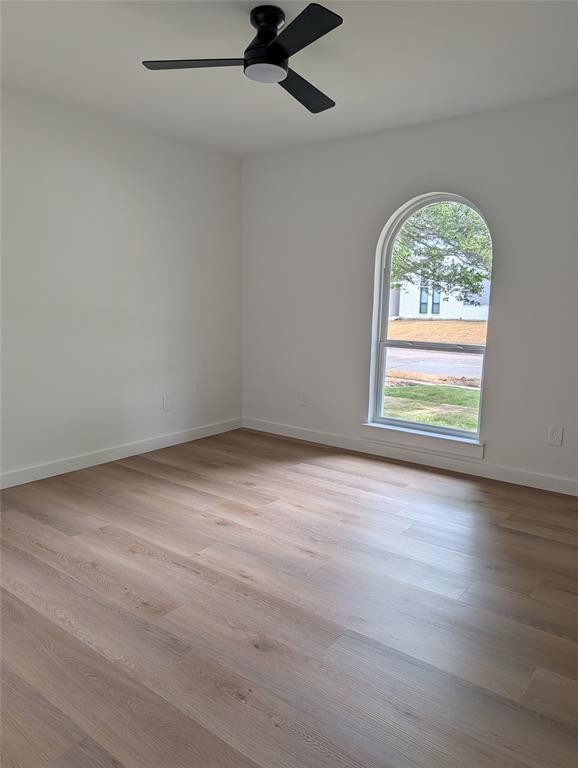 2404 Glen Forest Lane Property Photo 17