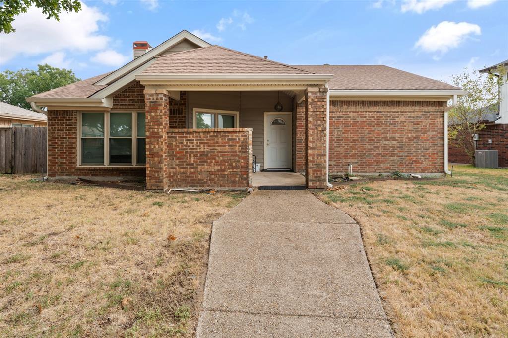 726 Brittany Drive Property Photo 1