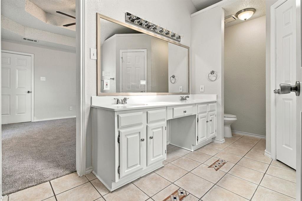1300 Tierra Calle Property Photo 27