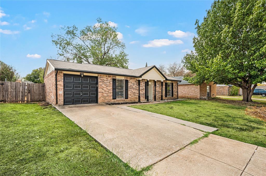 4744 China Rose Drive Property Photo 2
