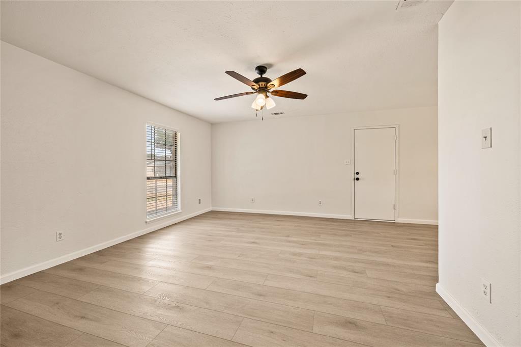 4744 China Rose Drive Property Photo 6