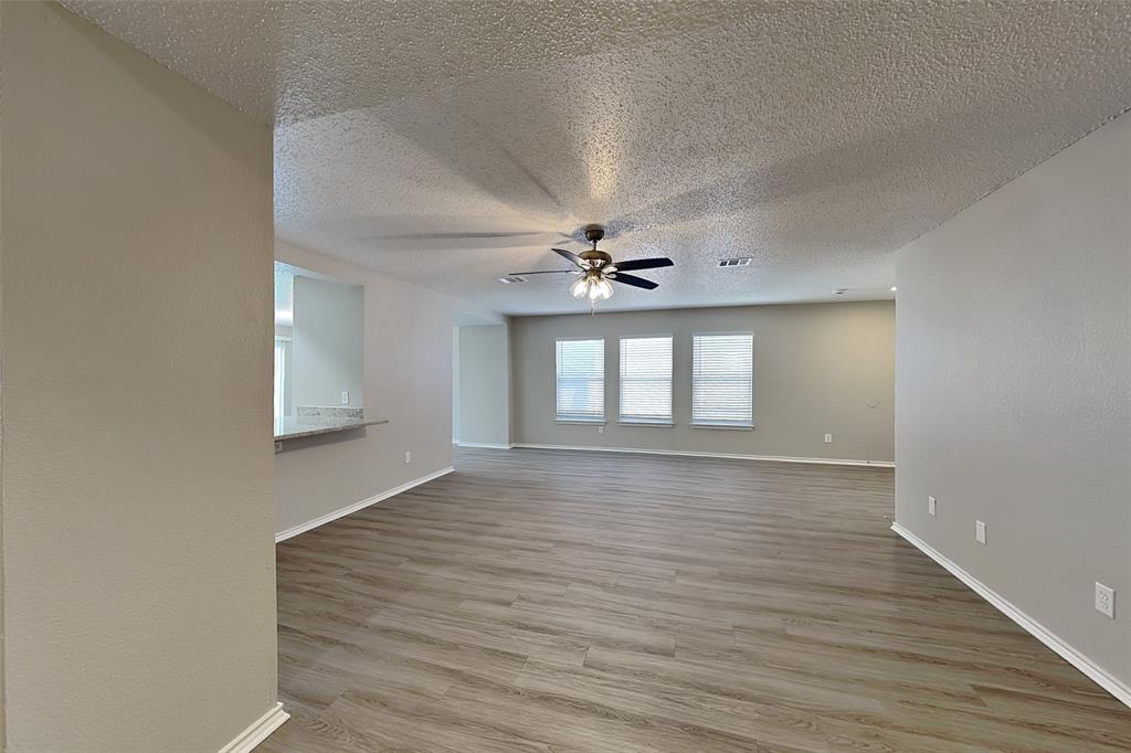 4169 Fossile Butte Drive Property Photo 4