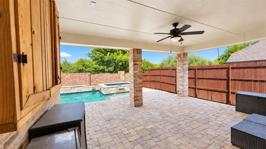 5116 Grove Cove Drive Property Photo 19