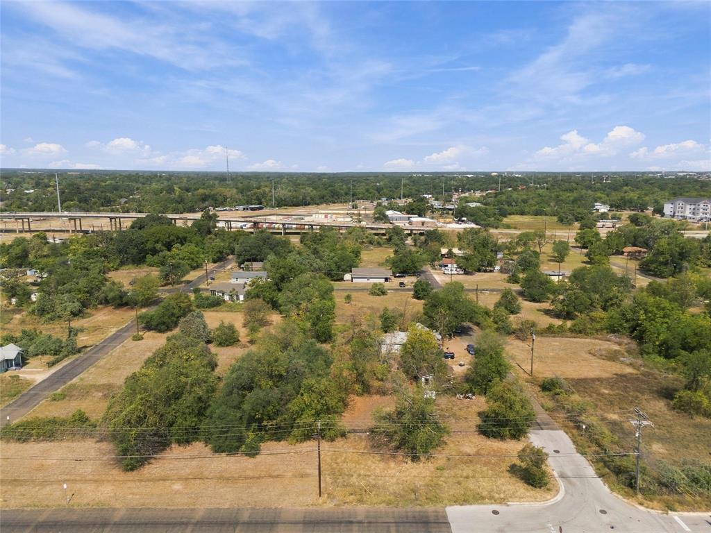 600 Johnson Property Photo 10