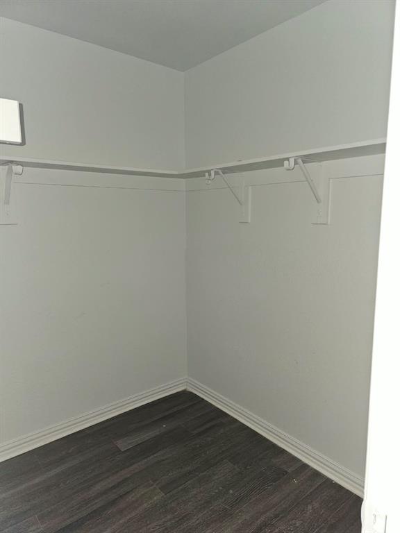 1208 E Daggett Avenue Property Photo 13