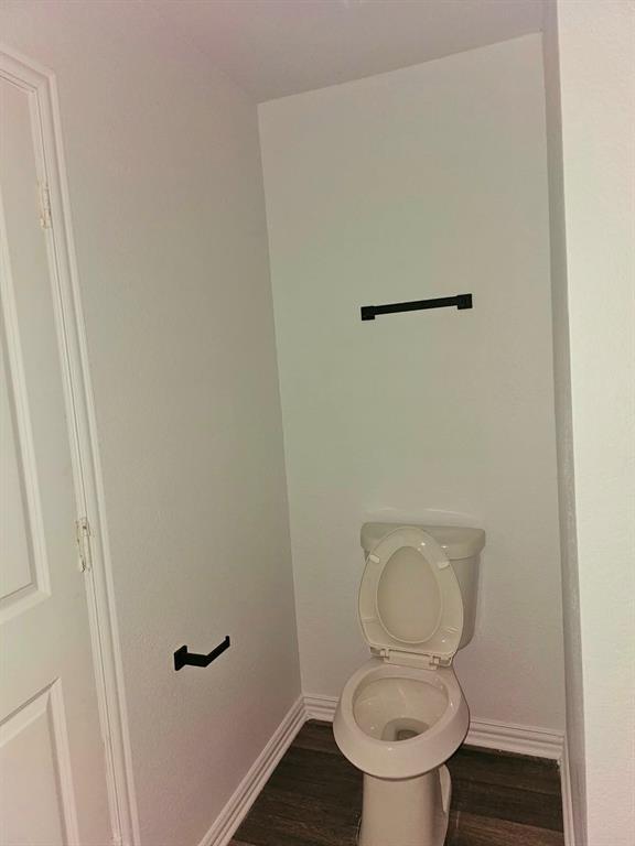 1208 E Daggett Avenue Property Photo 14