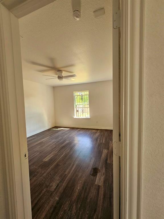 1208 E Daggett Avenue Property Photo 15