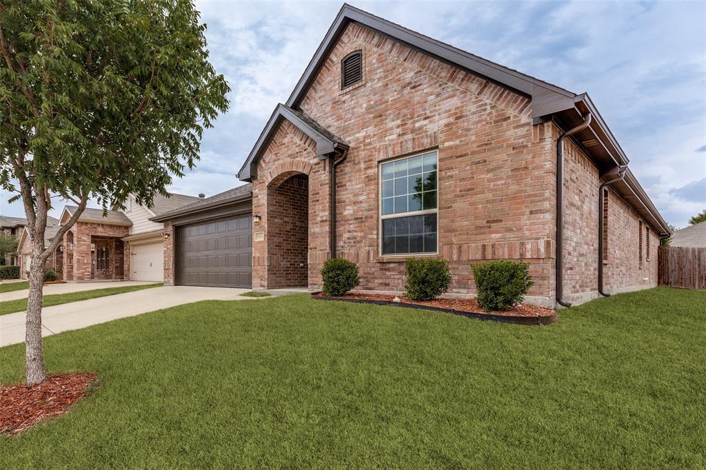6516 Chalk River Drive Property Photo 2