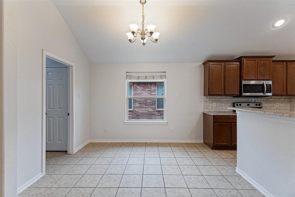 6516 Chalk River Drive Property Photo 7