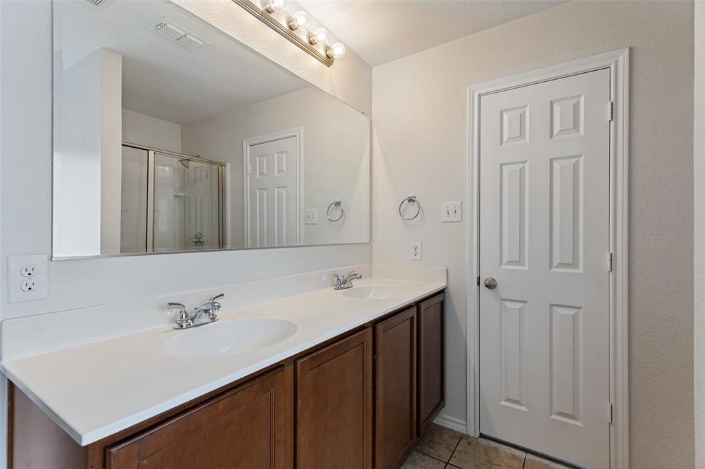 6516 Chalk River Drive Property Photo 22